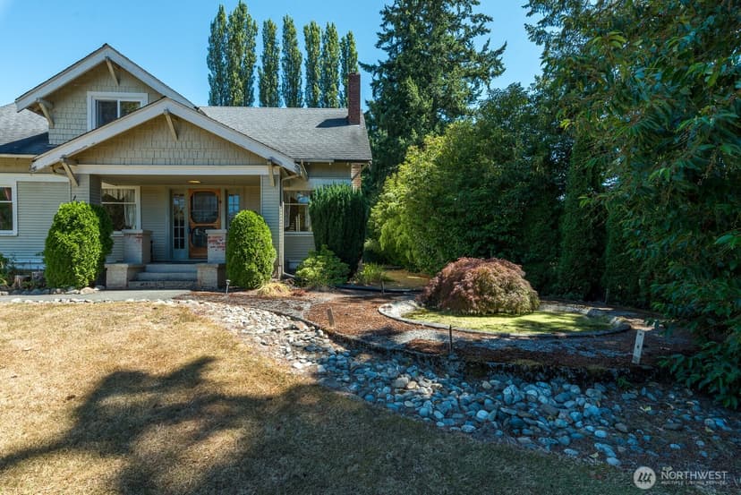 Property photo for 13701 51st Avenue NE, Marysville photo 3