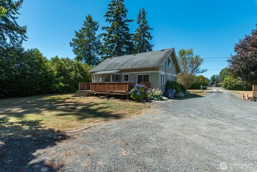 Property photo for 13701 51st Avenue NE, Marysville photo 28