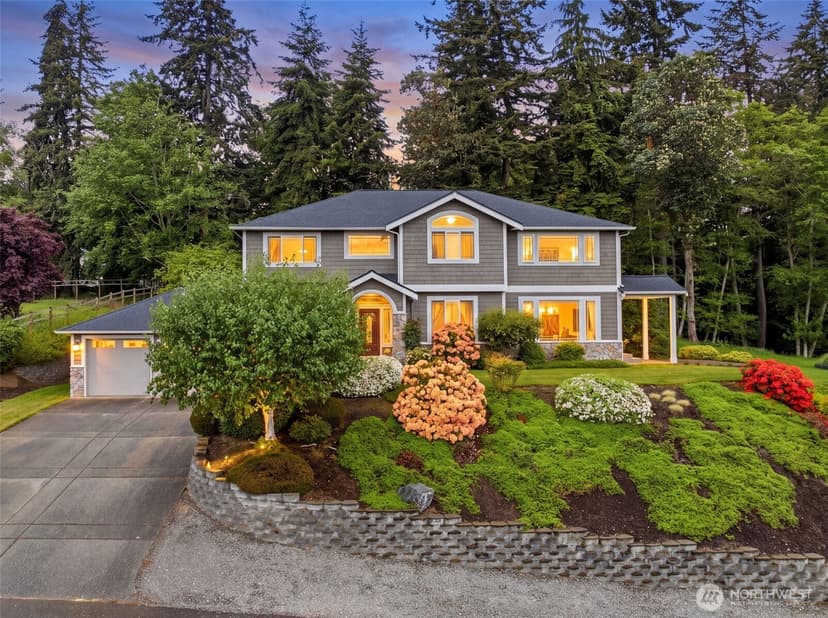 Property photo for 13718 9th Avenue Ct NW, Gig Harbor photo 3