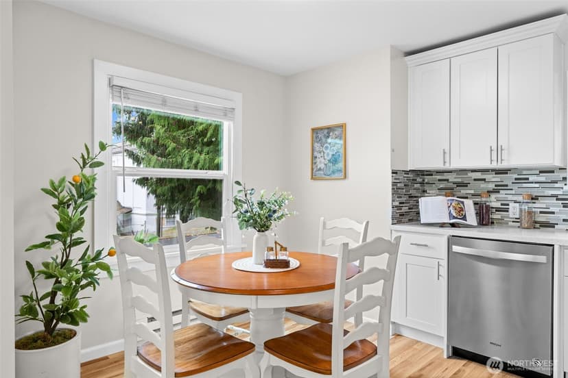 Property photo for 3708 Oakes Avenue, Everett photo 14
