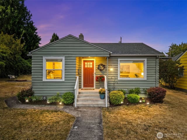 Property photo for 3708 Oakes Avenue, Everett photo 4