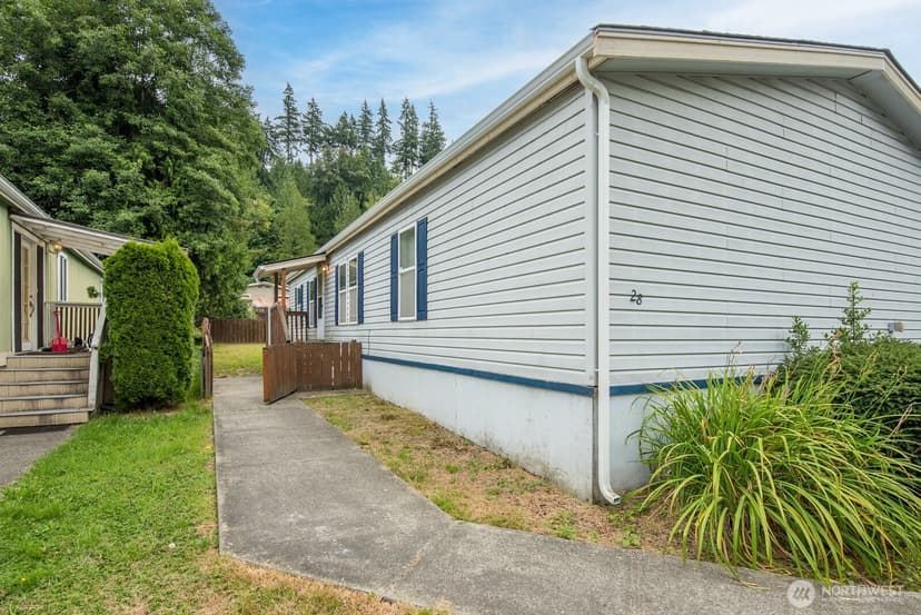 Property photo for 20227 80th Avenue NE #28, Arlington photo 3