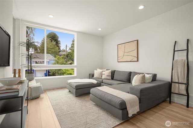 Property photo for 1912 A Ferry Avenue SW, Seattle photo 5