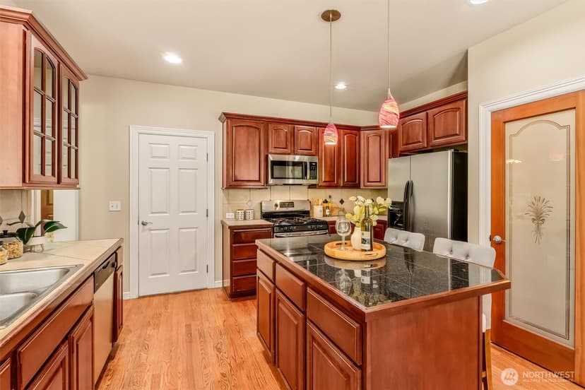 Property photo for 13323 SE 279th Place, Kent photo 13