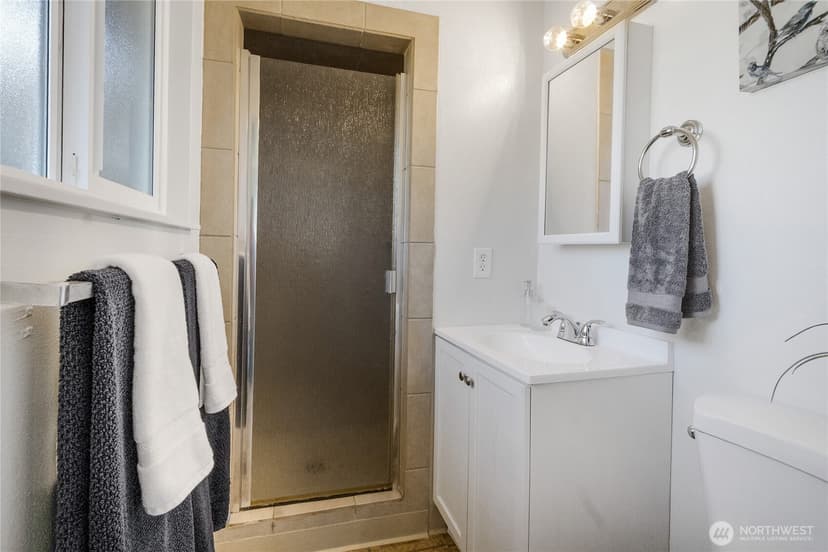 Property photo for 14511 25th Ave Ct E, Tacoma photo 18