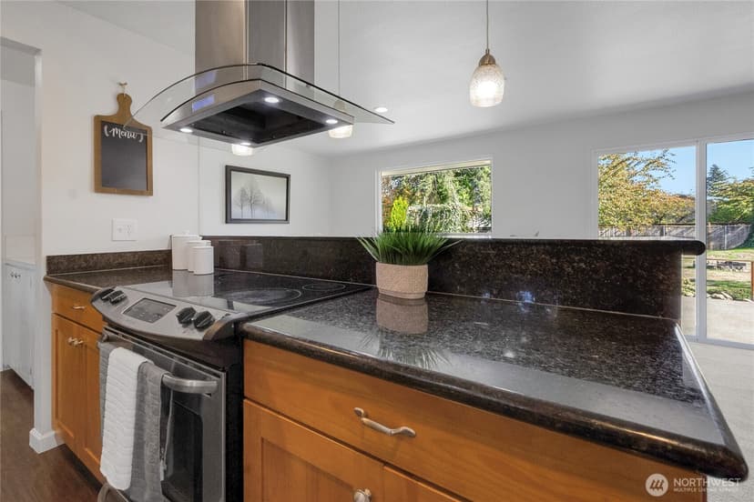Property photo for 14511 25th Ave Ct E, Tacoma photo 13