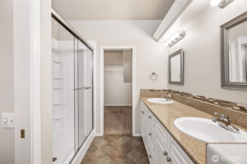 Property photo for 17007 91st Avenue E, Puyallup photo 15