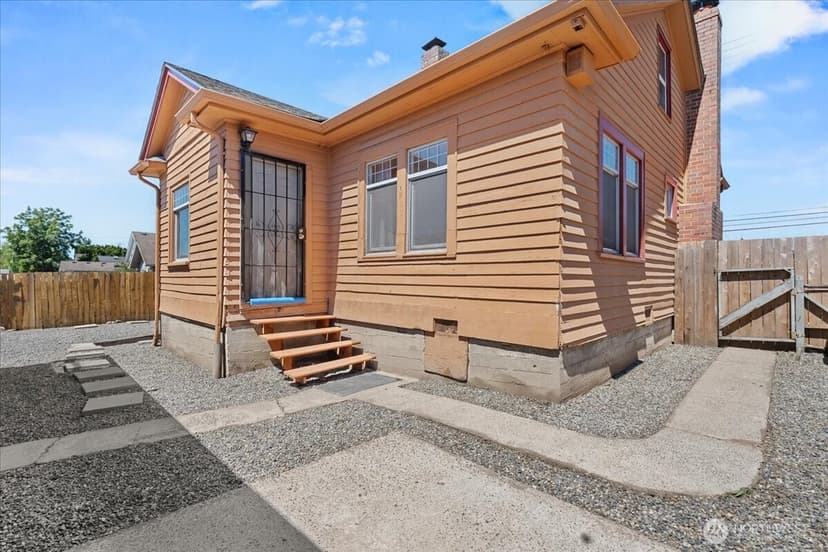 Property photo for 1432 S 56th Street, Tacoma photo 25