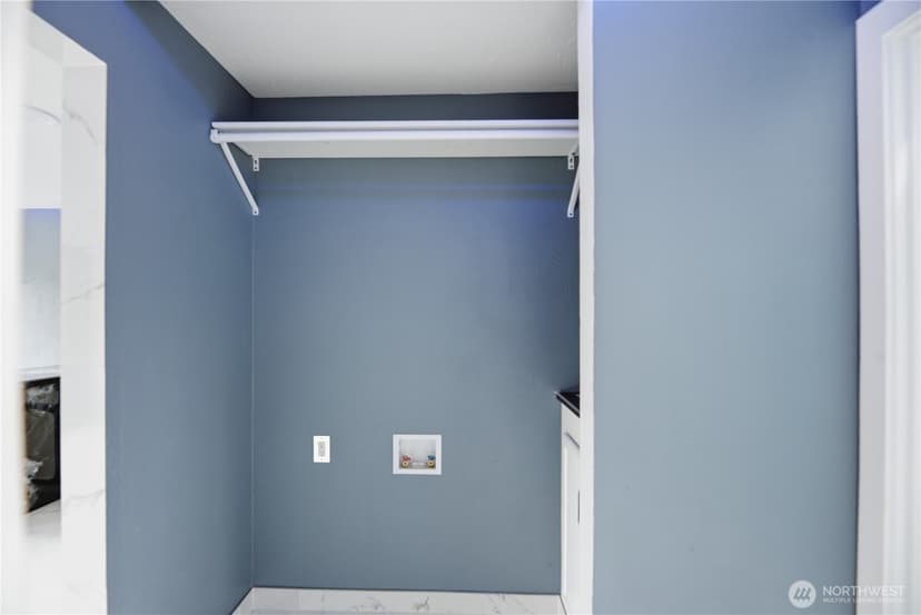 Property photo for 748 S Cloverdale Street #8, Seattle photo 19