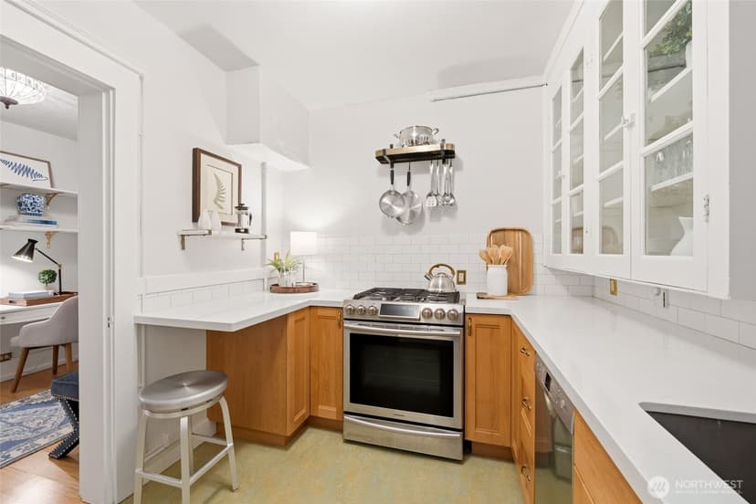 Property photo for 1732 15th Street ##3, Seattle photo 10