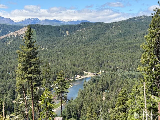 Property photo for 16100 Chumstick Highway, Leavenworth photo 3