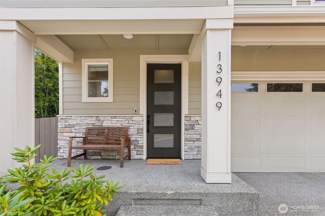 Property photo for 13949 SE 183rd Street, Renton photo 2