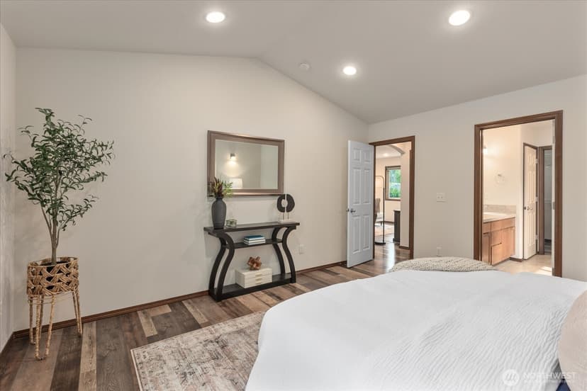 Property photo for 9622 185th Drive SE, Snohomish photo 17