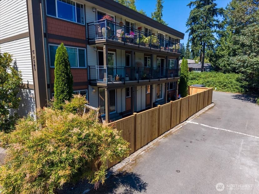 Property photo for 7505 212th Street SW #C102, Edmonds photo 32