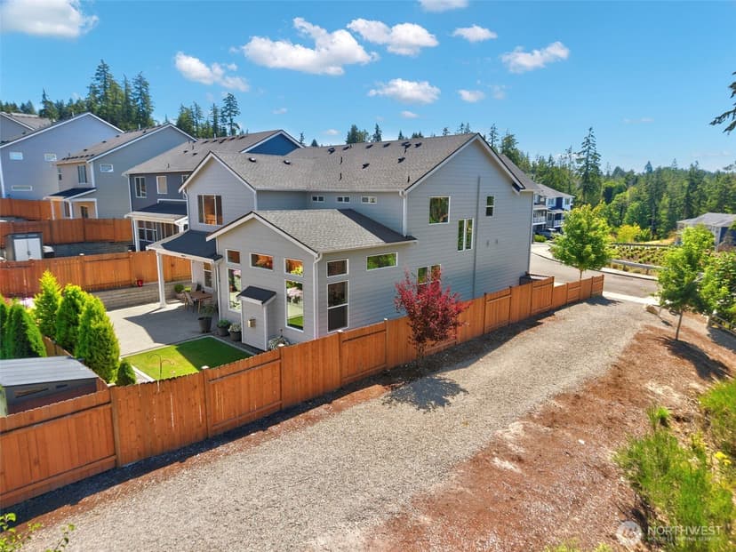 Property photo for 11307 Maple Tree Place NW, Silverdale photo 38
