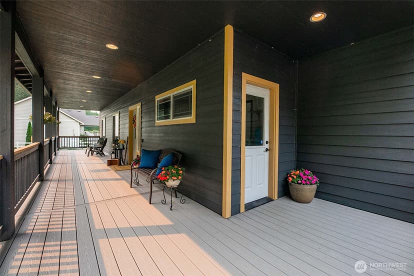 Property photo for 24214 Harvey Creek Road, Arlington photo 6