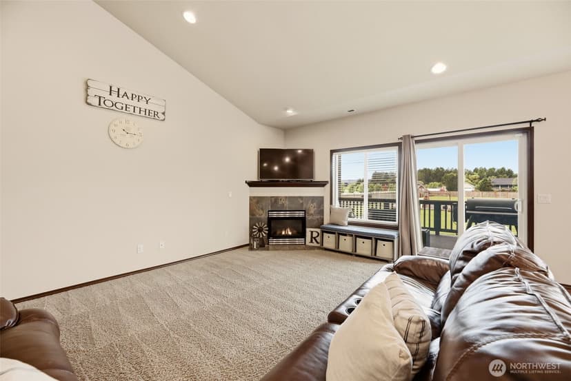 Property photo for 24214 Harvey Creek Road, Arlington photo 17