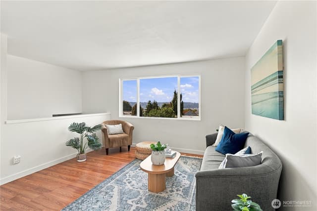 Property photo for 5922 23rd Avenue S, Seattle photo 3