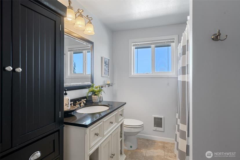 Property photo for 8102 E Seaview Drive, Port Orchard photo 16