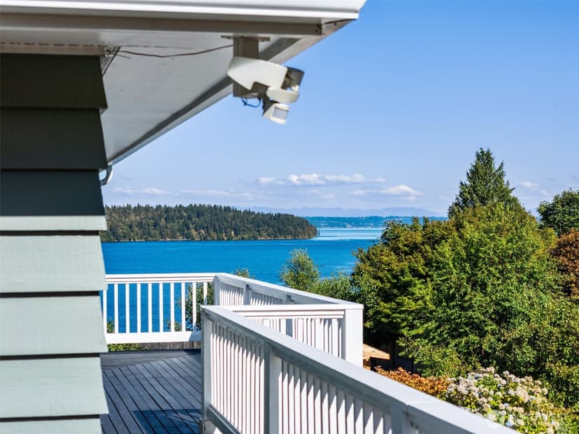 Property photo for 8102 E Seaview Drive, Port Orchard photo 37