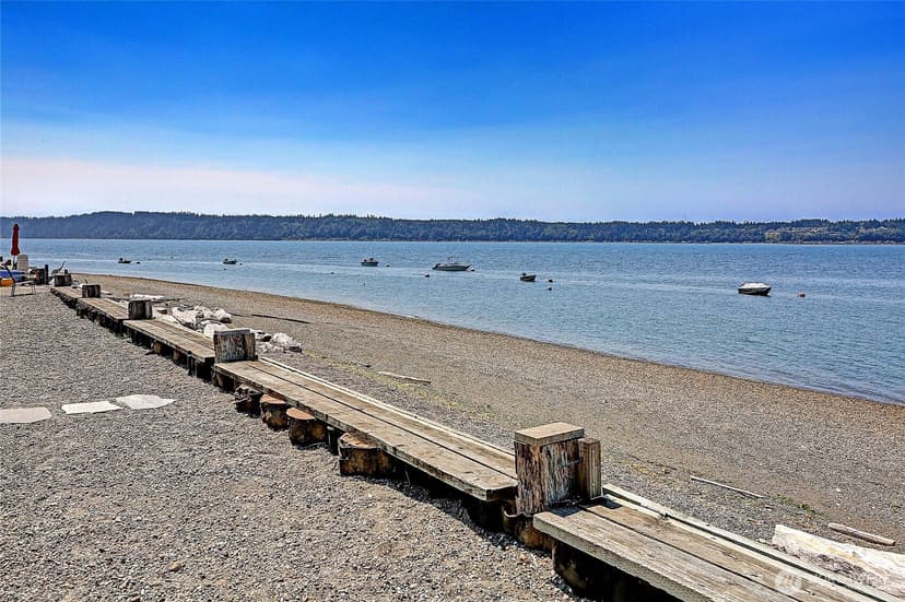 Property photo for 14130 Evergreen Way, Stanwood photo 18