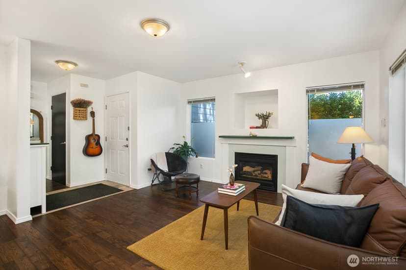 Property photo for 10825 SE 200th St #C101, Kent photo 4