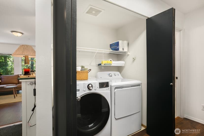 Property photo for 10825 SE 200th St #C101, Kent photo 10