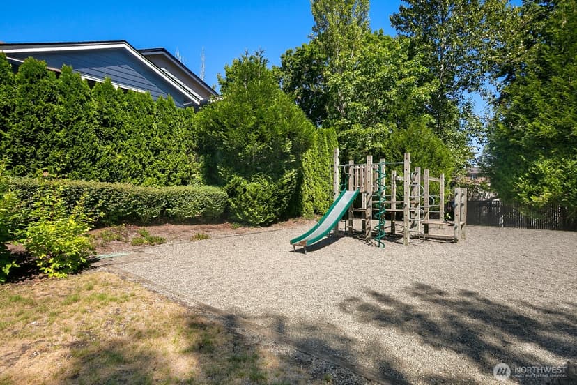 Property photo for 10825 SE 200th St #C101, Kent photo 15