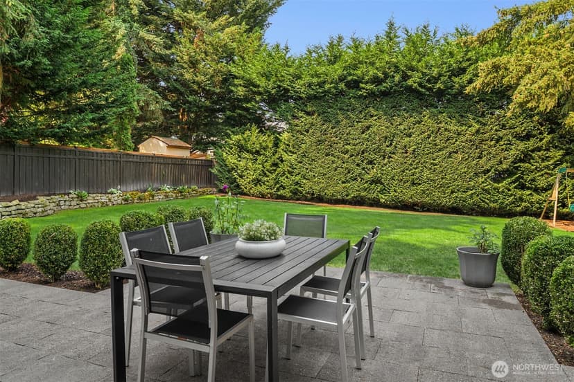 Property photo for 6543 81st Avenue SE, Mercer Island photo 17