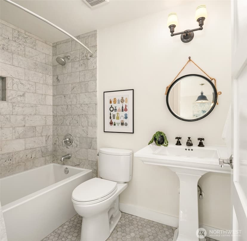 Property photo for 6543 81st Avenue SE, Mercer Island photo 35