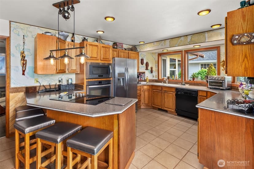 Property photo for 360 Wildwood Avenue SE, Ocean Shores photo 11