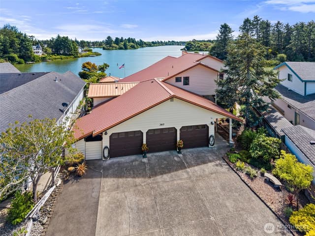 Property photo for 360 Wildwood Avenue SE, Ocean Shores photo 2