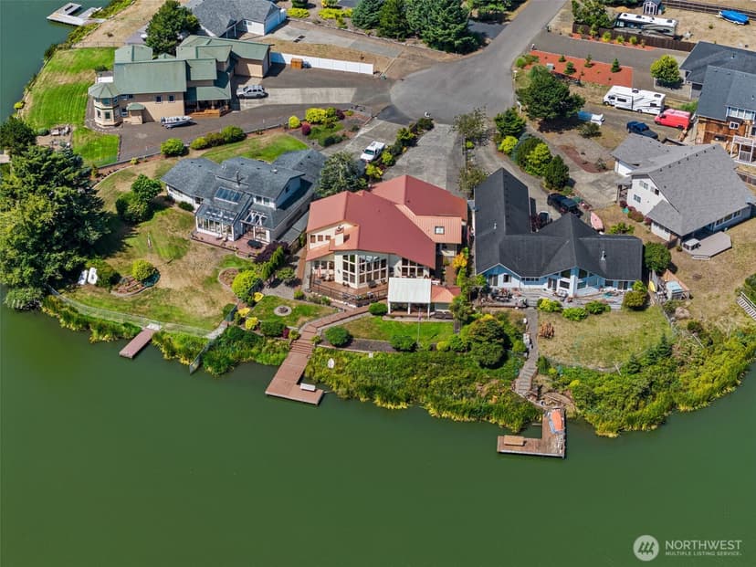 Property photo for 360 Wildwood Avenue SE, Ocean Shores photo 40