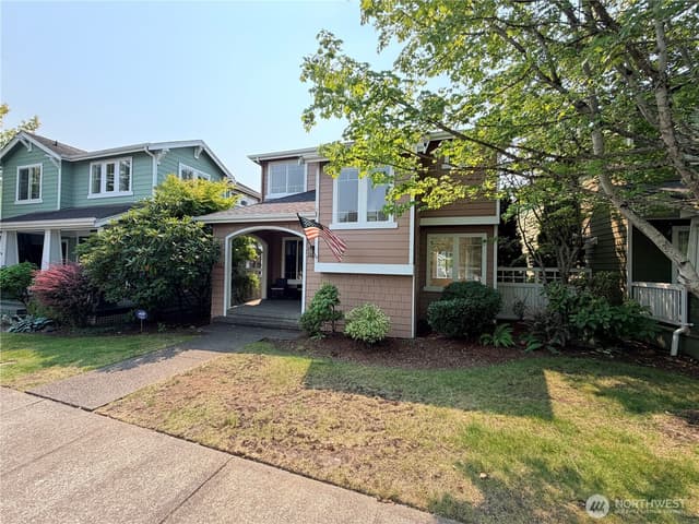 Property photo for 4611 NE 5th Place, Renton photo 3