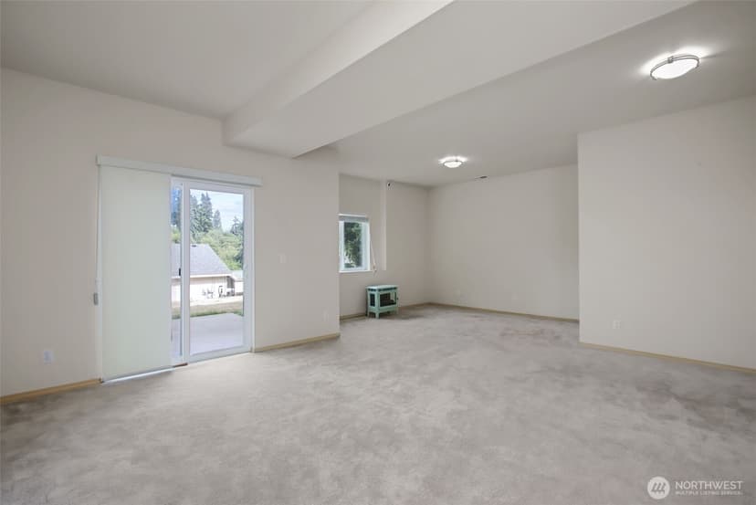 Property photo for 7977 E Clam Bay Court, Port Orchard photo 27