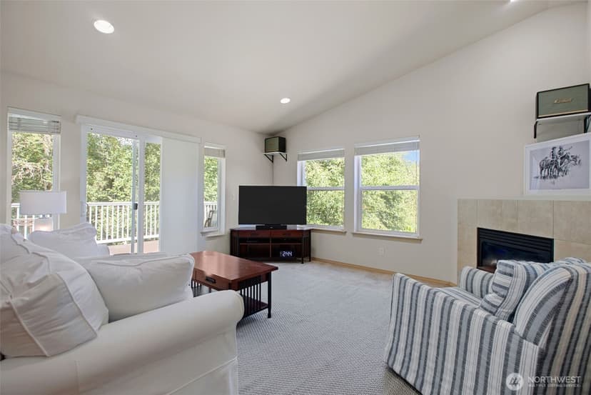 Property photo for 7977 E Clam Bay Court, Port Orchard photo 2