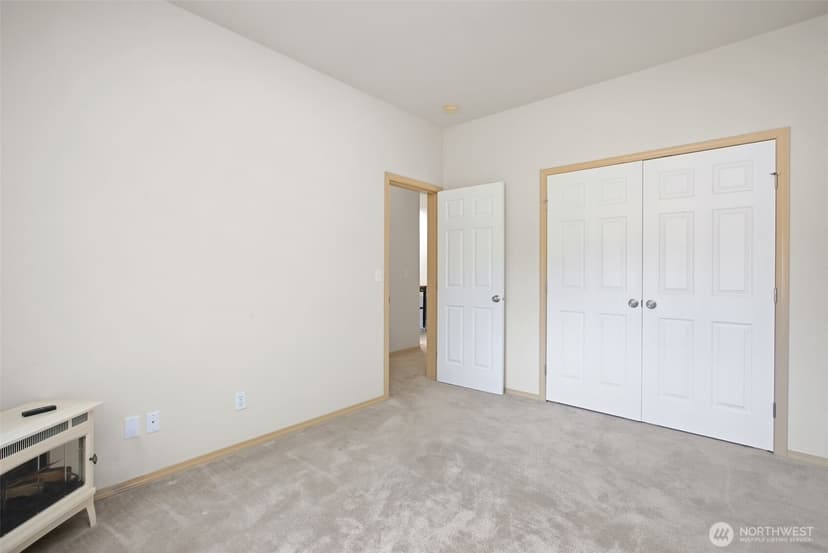 Property photo for 7977 E Clam Bay Court, Port Orchard photo 25