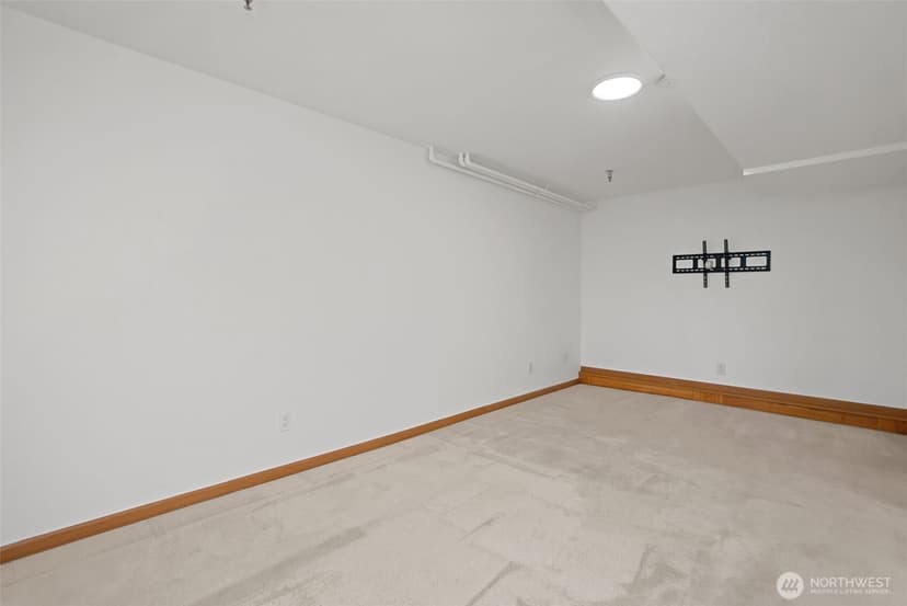Property photo for 2300 Benson Road S #2-1, Renton photo 33