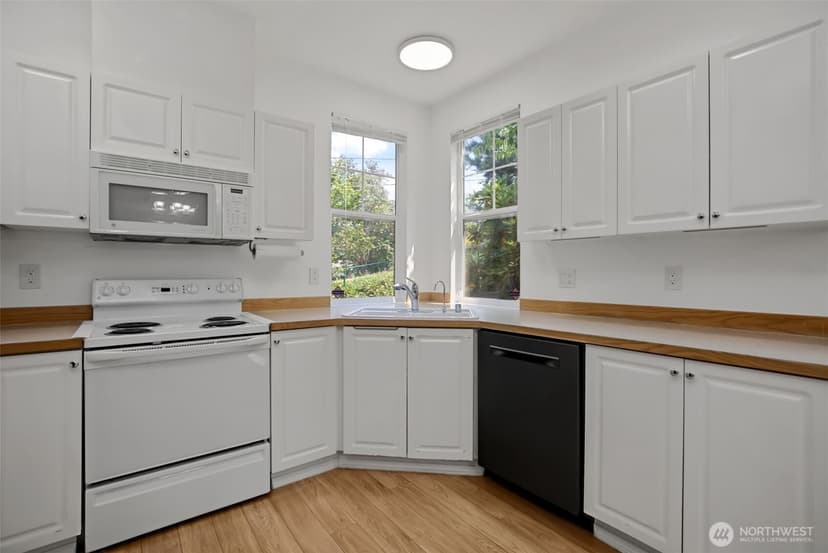 Property photo for 2300 Benson Road S #2-1, Renton photo 15