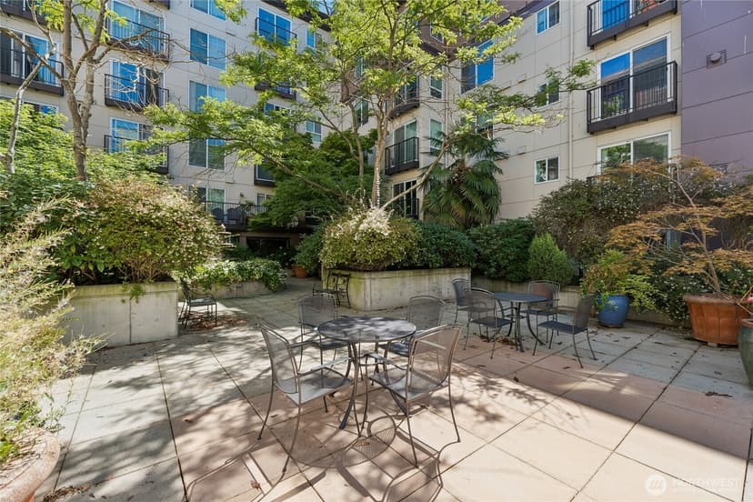 Property photo for 323 Queen Anne Avenue N #711, Seattle photo 34
