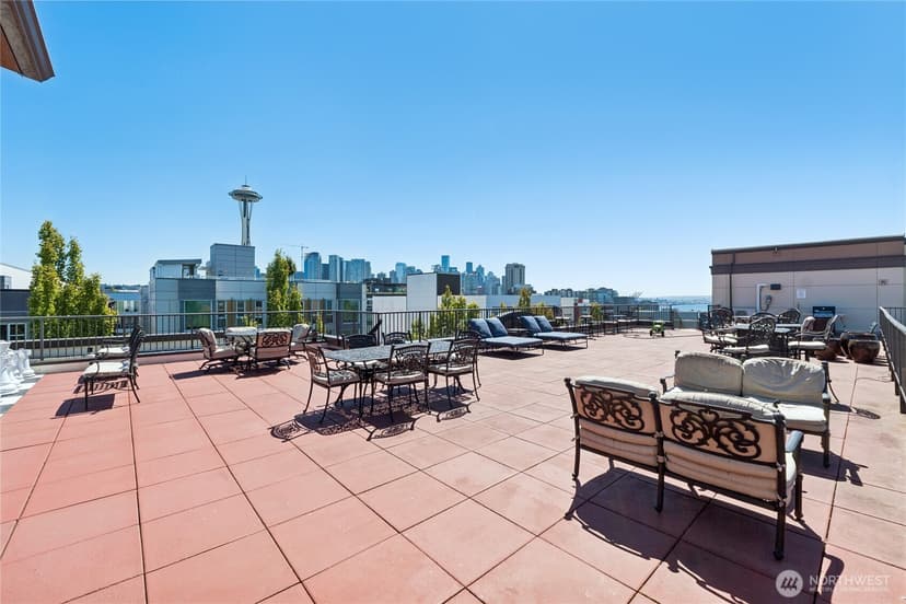 Property photo for 323 Queen Anne Avenue N #711, Seattle photo 27