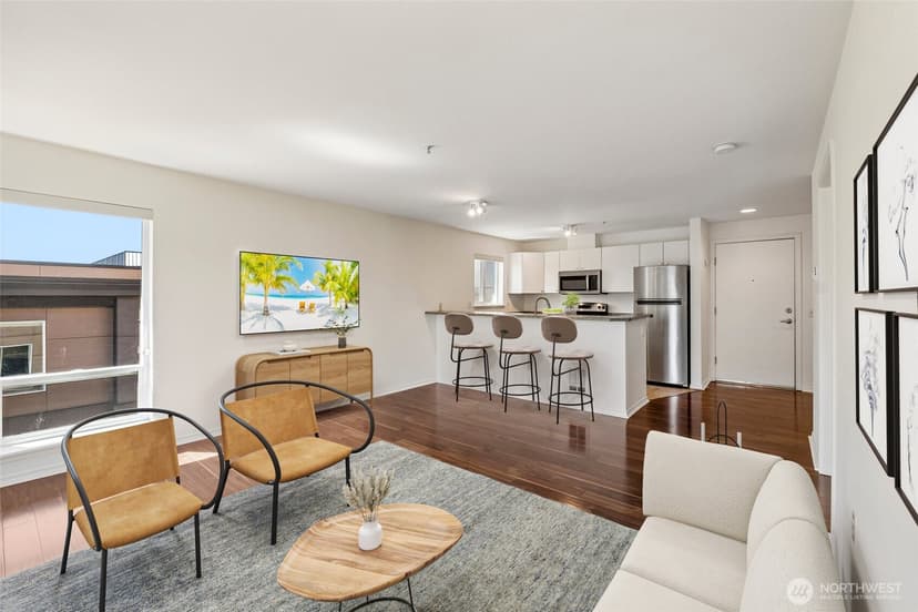 Property photo for 323 Queen Anne Avenue N #711, Seattle photo 11
