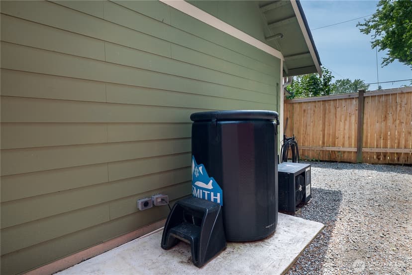 Property photo for 20818 77th Place W, Edmonds photo 35