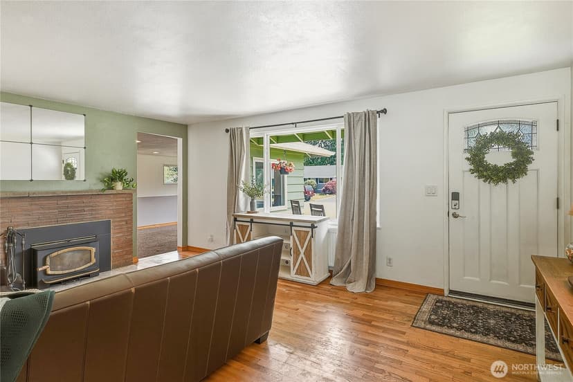 Property photo for 20818 77th Place W, Edmonds photo 3