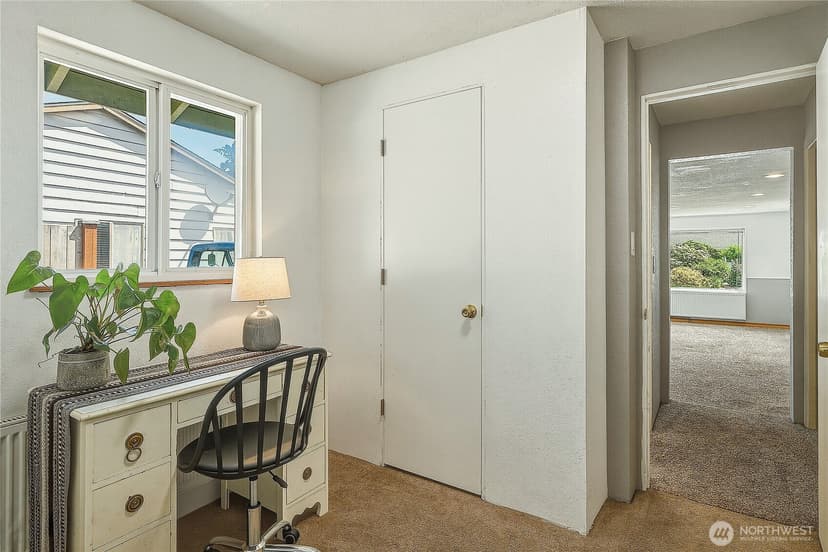Property photo for 20818 77th Place W, Edmonds photo 19