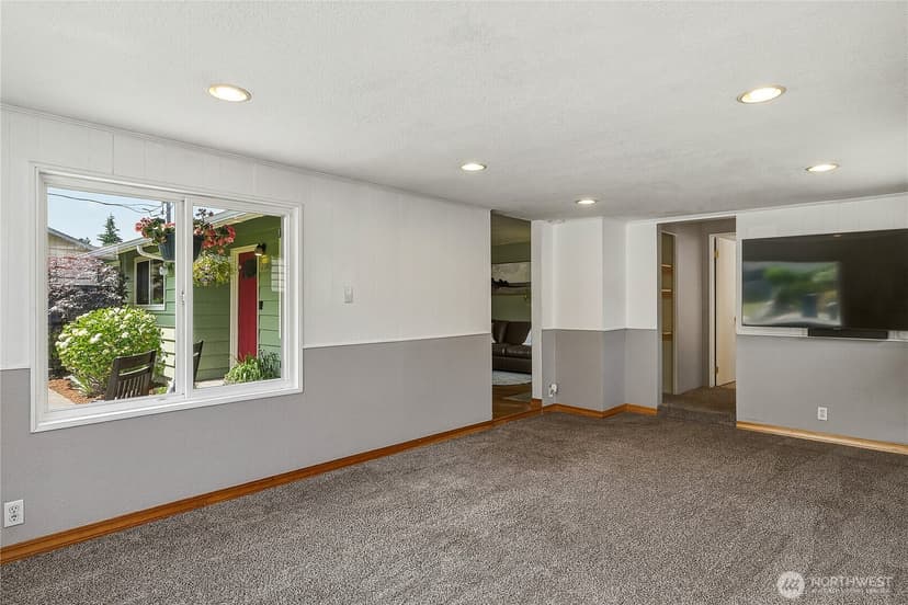 Property photo for 20818 77th Place W, Edmonds photo 15