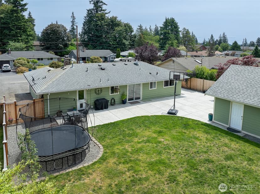 Property photo for 20818 77th Place W, Edmonds photo 33
