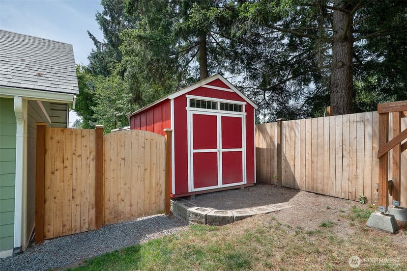 Property photo for 20818 77th Place W, Edmonds photo 36