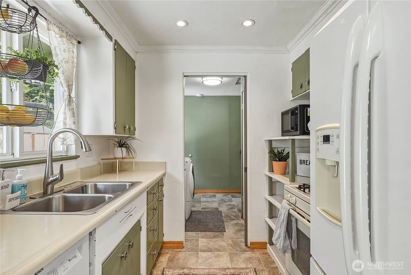 Property photo for 20818 77th Place W, Edmonds photo 9