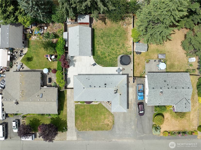 Property photo for 20818 77th Place W, Edmonds photo 38